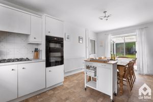 Photo 18- click for photo gallery